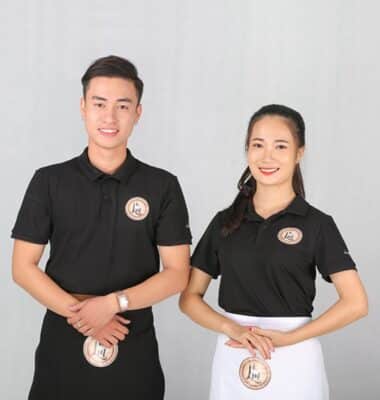 Áo phông đồng phục nhà hàng là một phần quan trọng trong văn hóa nhà hàng