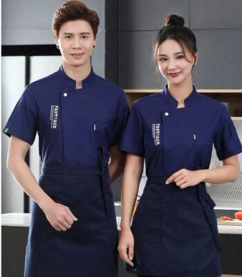 Đồng phục bếp nhà hàng thể hiện phong cách đặc trưng của nhà hàng