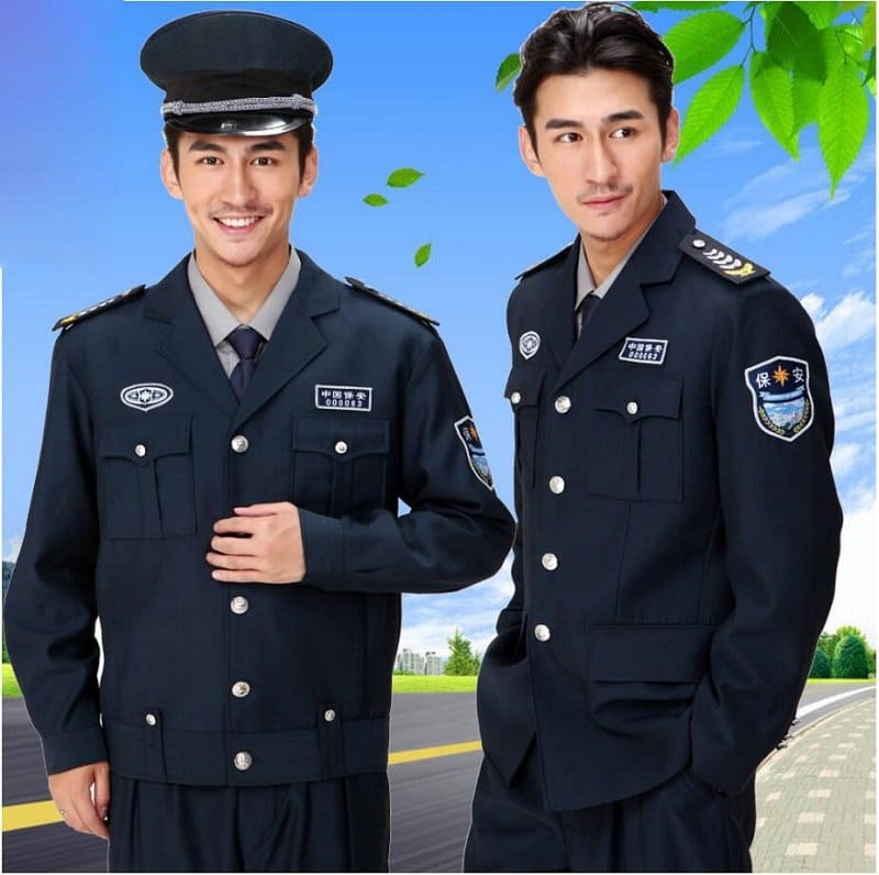 Đồng phục bảo vệ khách sạn thường có thêm logo nhận diện