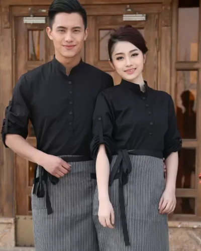 việc đặt may tạp dề cho nhà hàng in logo là một trong những chiến lược quảng cáo hiệu quả