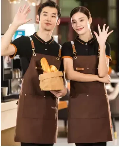 Đồng phục tạp dề màu nâu hai túi phối dây da 