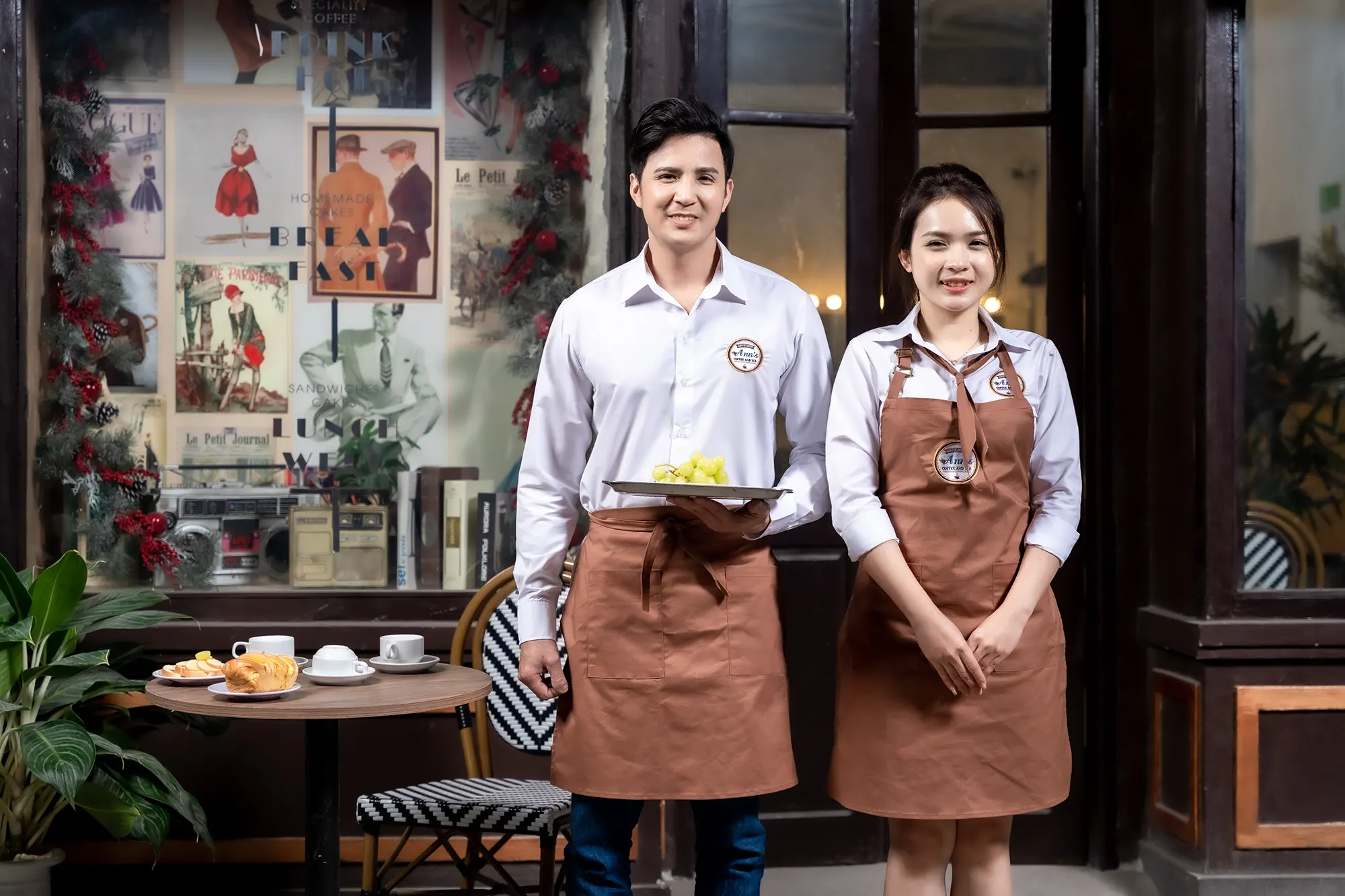 Mẫu tạp dề ngắn dành cho lớp học pha chế